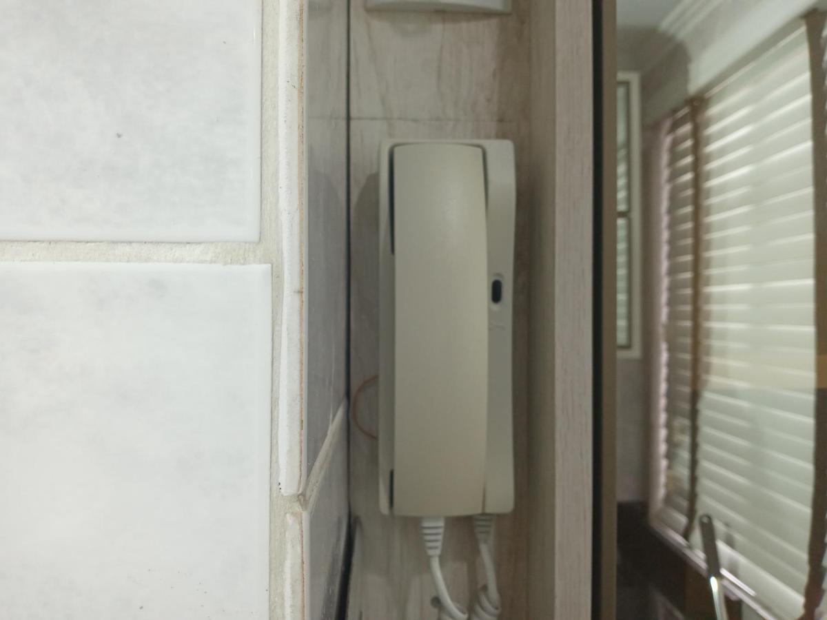 Apartamento de luxo no centro de Curitiba Exterior foto